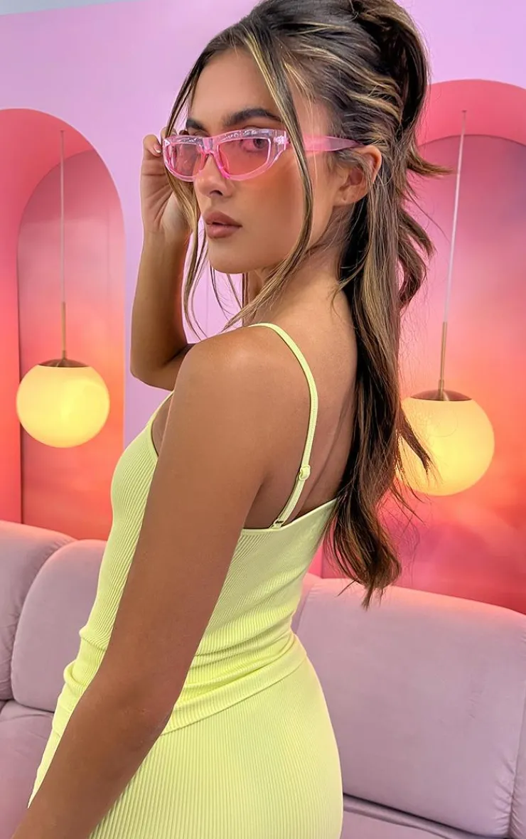 PrettyLittleThing Snatched*Snatched Rib Strappy Longline Top
