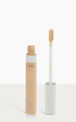 PrettyLittleThing Contouring*L'Oréal Paris True Match Concealer