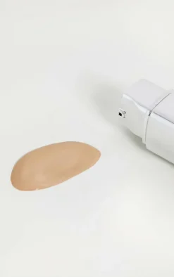 PrettyLittleThing Foundation*L'Oréal Paris True Match Foundation 3W Golden Beige