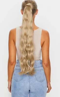 PrettyLittleThing Hair Extensions*LullaBellz Grande Hollywood Wave 26
