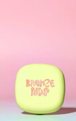 PrettyLittleThing Bronzers*Made By Mitchell Bronze Pods Domed Bronzer -