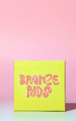 PrettyLittleThing Bronzers*Made By Mitchell Bronze Pods Domed Bronzer -