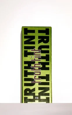 PrettyLittleThing Foundation*Made By Mitchell Truth Tint Skin Tint -