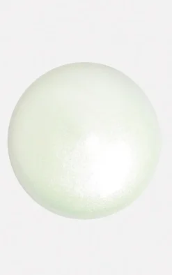 PrettyLittleThing Highlighter*Makeup Revolution Aura Luminizer