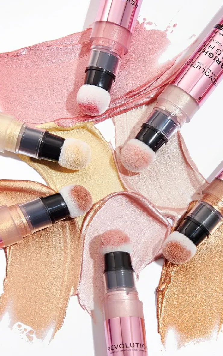 PrettyLittleThing Highlighter*Makeup Revolution Bright Light Highlighter