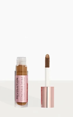 PrettyLittleThing Concealers*Makeup Revolution Conceal & Define Concealer