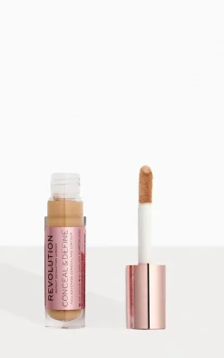 PrettyLittleThing Contouring*Makeup Revolution Conceal & Define Concealer