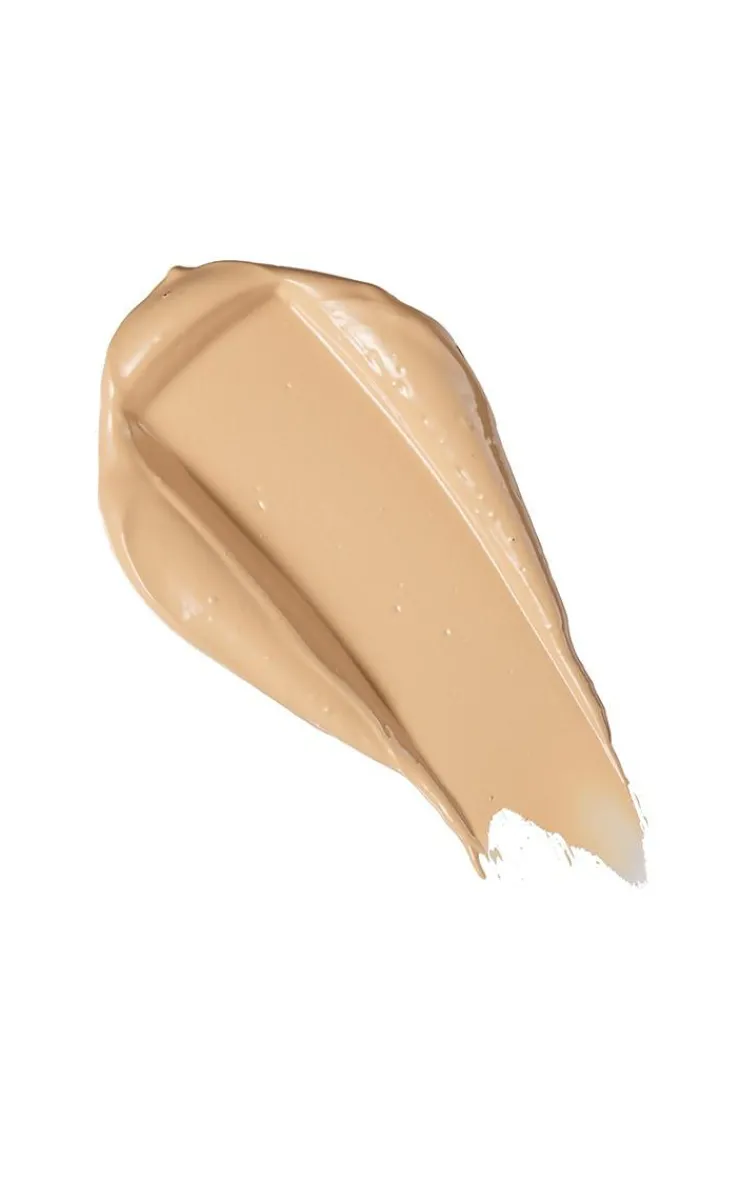 PrettyLittleThing Contouring*Makeup Revolution Conceal & Define Concealer