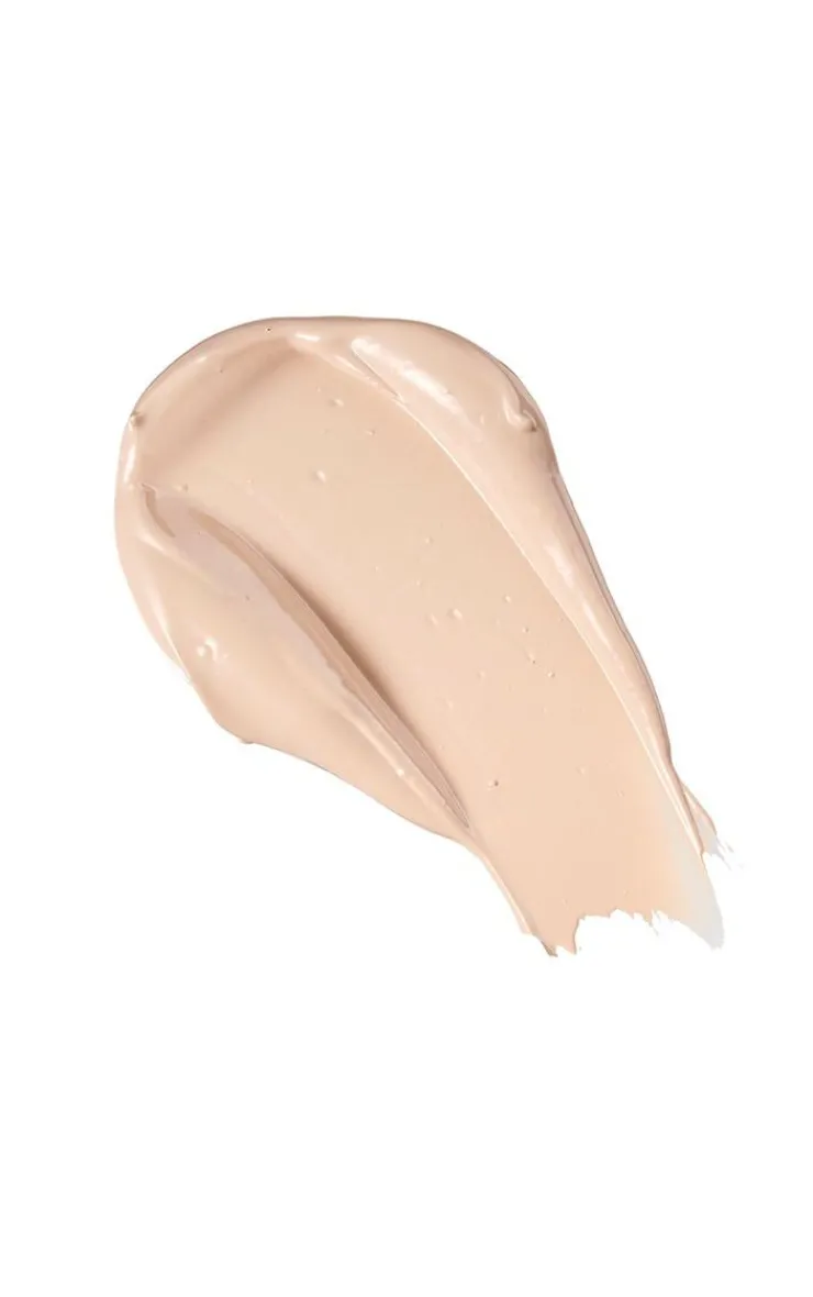 PrettyLittleThing Contouring*Makeup Revolution Conceal & Define Concealer