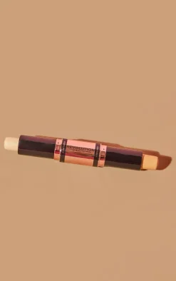 PrettyLittleThing Contouring*Makeup Revolution Fast Base Contour Stick
