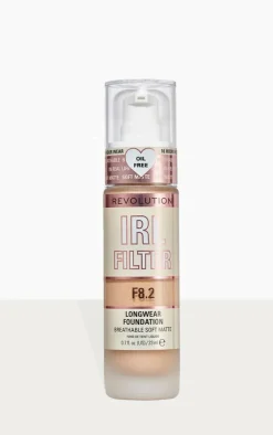 PrettyLittleThing Foundation*Makeup Revolution IRL Filter Longwear Foundation