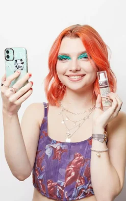 PrettyLittleThing Foundation*Makeup Revolution IRL Filter Longwear Foundation