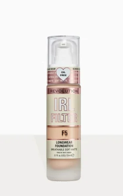 PrettyLittleThing Foundation*Makeup Revolution IRL Filter Longwear Foundation