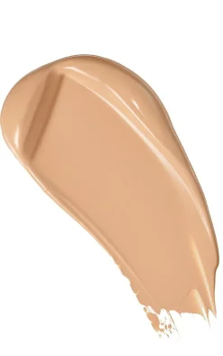 PrettyLittleThing Foundation*Makeup Revolution IRL Filter Longwear Foundation
