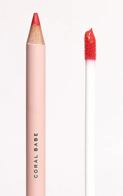PrettyLittleThing Lipstick*Makeup Revolution Lip Contour Kit Babe