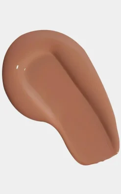 PrettyLittleThing Foundation*Makeup Revolution Skin Silk Serum Foundation