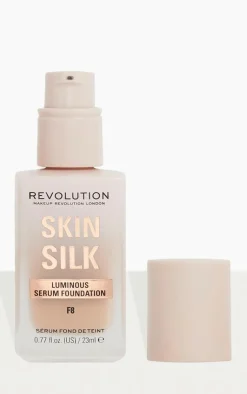 PrettyLittleThing Foundation*Makeup Revolution Skin Silk Serum Foundation
