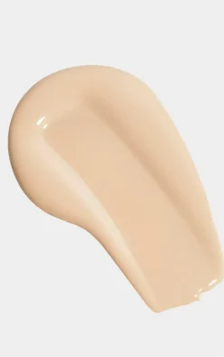 PrettyLittleThing Foundation*Makeup Revolution Skin Silk Serum Foundation
