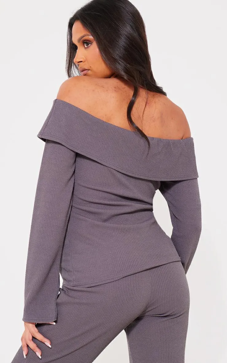 Best PrettyLittleThing Maternity Rib Fold Over Zip Up Top Charcoal