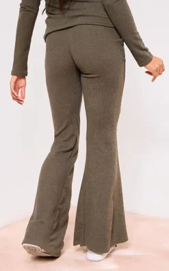 Hot PrettyLittleThing Maternity Crinkle Rib High Waist Flares Dark Olive