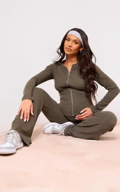 Clearance PrettyLittleThing Maternity Crinkle Rib Longline Zip Up Top Dark Olive