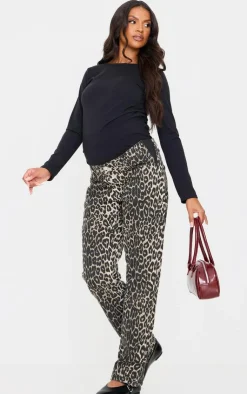 PrettyLittleThing Christmas Day Outfits*Maternity Low Rise Straight Leg Jeans