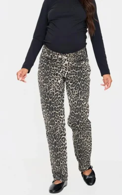 PrettyLittleThing Christmas Day Outfits*Maternity Low Rise Straight Leg Jeans