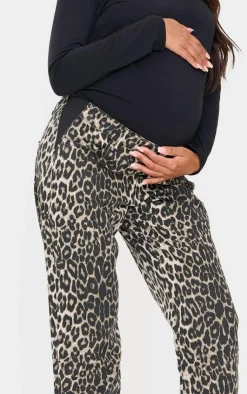 PrettyLittleThing Christmas Day Outfits*Maternity Low Rise Straight Leg Jeans