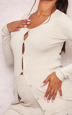 New PrettyLittleThing Maternity Knitted Button Detail Long Sleeve Cardigan Oatmeal