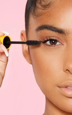 PrettyLittleThing Mascara*Maybelline Colossal Mascara 100% 01
