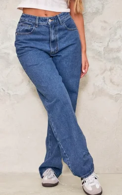 PrettyLittleThing Christmas Shop*Dipped Back Waistband Boyfriend Jeans