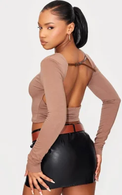 PrettyLittleThing Snatched*Contour Jersey Buckle Detail Backless Long Sleeve Top