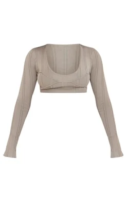 Discount PrettyLittleThing Contrast Binding Long Sleeve Crop Top Mocha