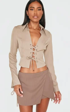 PrettyLittleThing Shirts*Premium Woven Tie Front Shirt