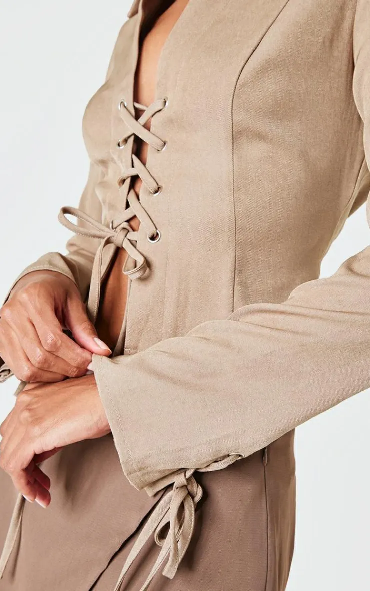 PrettyLittleThing Shirts*Premium Woven Tie Front Shirt
