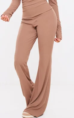 New PrettyLittleThing Rib Foldover Low Rise Flared Pants Mocha