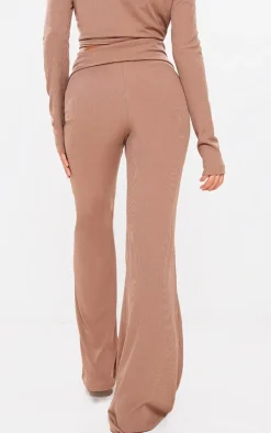New PrettyLittleThing Rib Foldover Low Rise Flared Pants Mocha