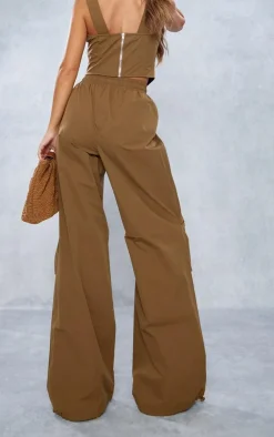 Online PrettyLittleThing Shell Toggle Drawstring Ruched Cargo Pants Mocha