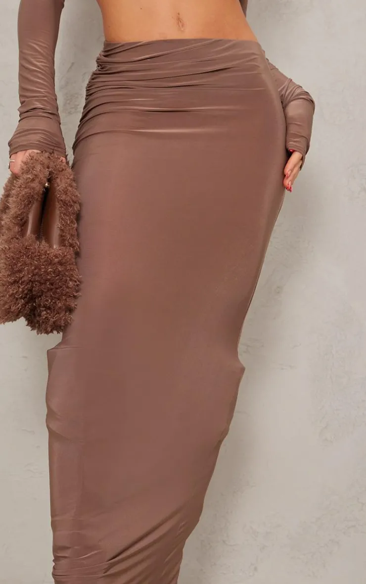 Discount PrettyLittleThing Slinky Low Rise Ruched Detail Maxi Skirt Mocha