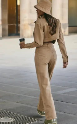 New PrettyLittleThing With Contrast Stitch Crop Denim Jacket Mocha