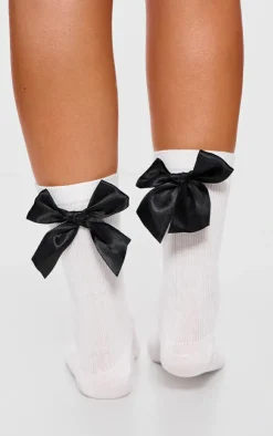 PrettyLittleThing Socks*Satin Bow Ribbed Ankle Socks