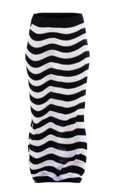 PrettyLittleThing Wave Knit Low Rise Maxi Skirt Monochrome