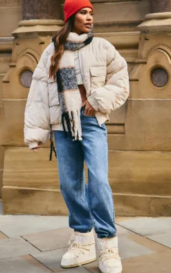 PrettyLittleThing Ski Outfits*MOON BOOT Classic Low