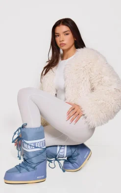 PrettyLittleThing Ski Outfits*MOON BOOT Elephant Icon