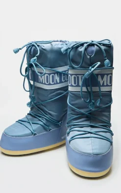 PrettyLittleThing Ski Outfits*MOON BOOT Elephant Icon