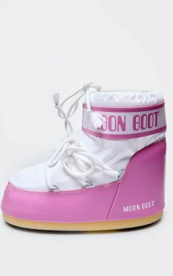 PrettyLittleThing Ski Outfits*MOON BOOT and White Icon Low