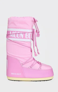 PrettyLittleThing Ski Outfits*MOON BOOT Classic