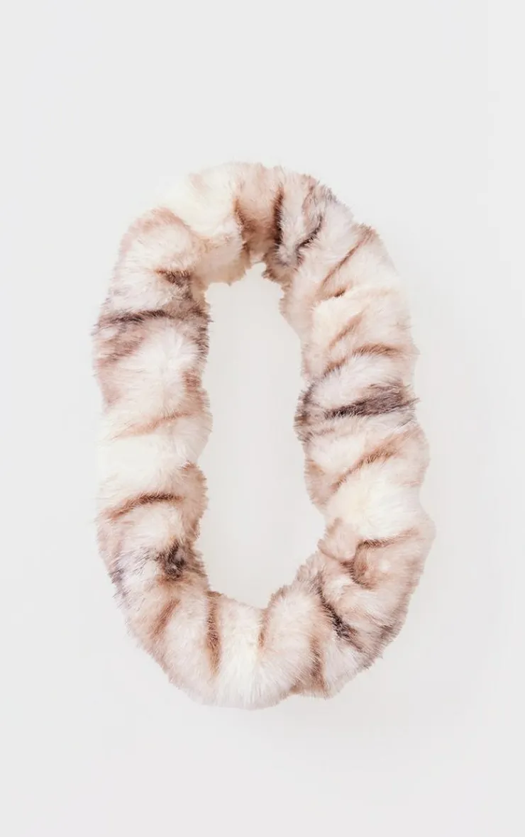 PrettyLittleThing Hair Accessories*Faux Fur Soft Knot Headband