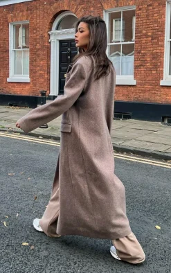 PrettyLittleThing Thanksgiving Outfits*Double Breasted Oversized Structured Coat