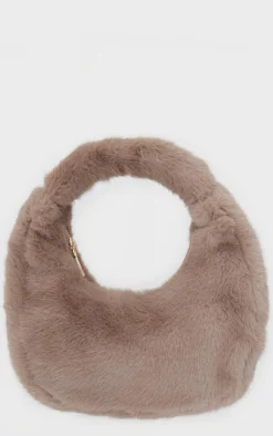 PrettyLittleThing Christmas Shop*Faux Fur Grab Bag